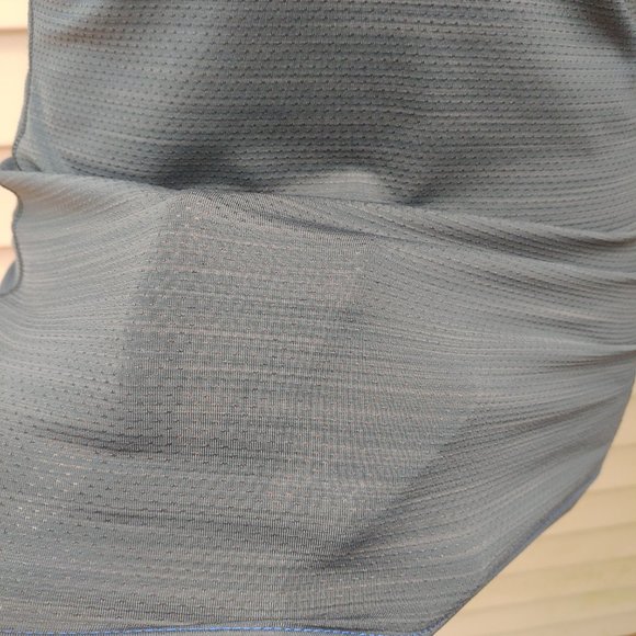 🔴SOLD🔴 Reebok Activchill Fitness Tank Top Black Blue Print Gym Yoga Workout - Picture 10 of 16